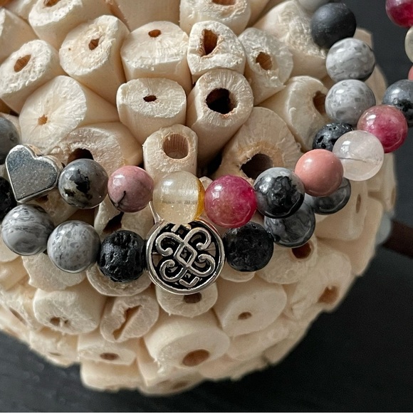 Handmade natural Stone Beaded Bracelet Set Lava Jasper Labradorite Tourmaline - Picture 3 of 13